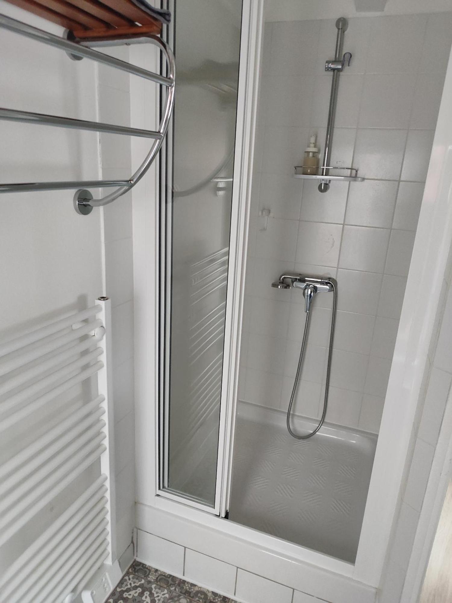 Le Logis D'Hestia Apartment Billom ภายนอก รูปภาพ