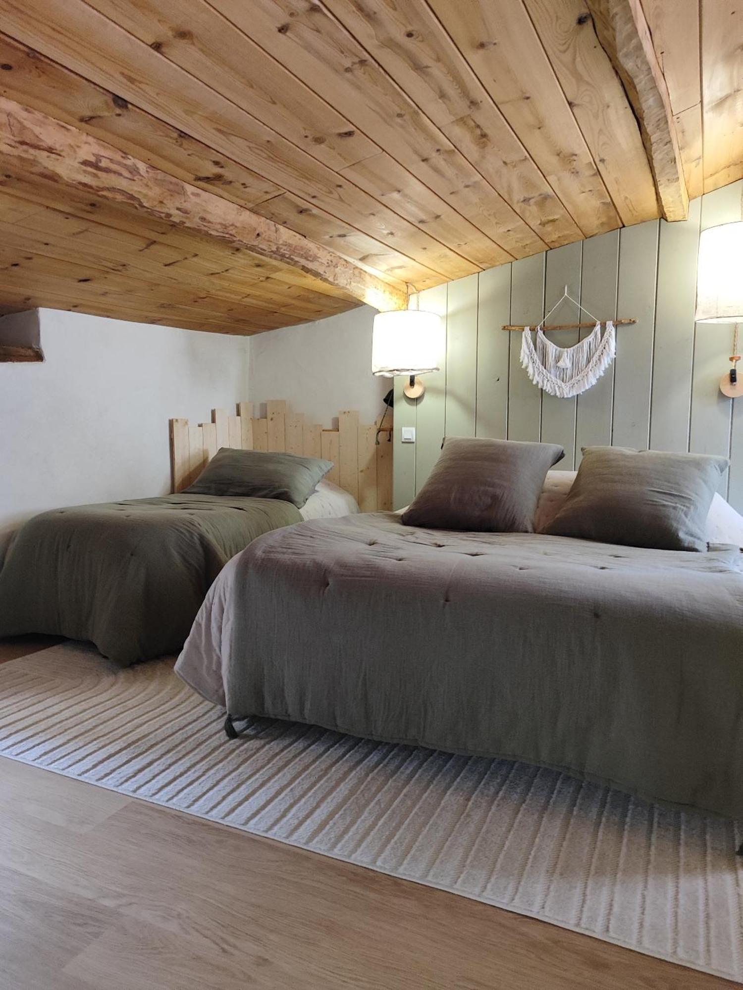 Le Logis D'Hestia Apartment Billom ภายนอก รูปภาพ